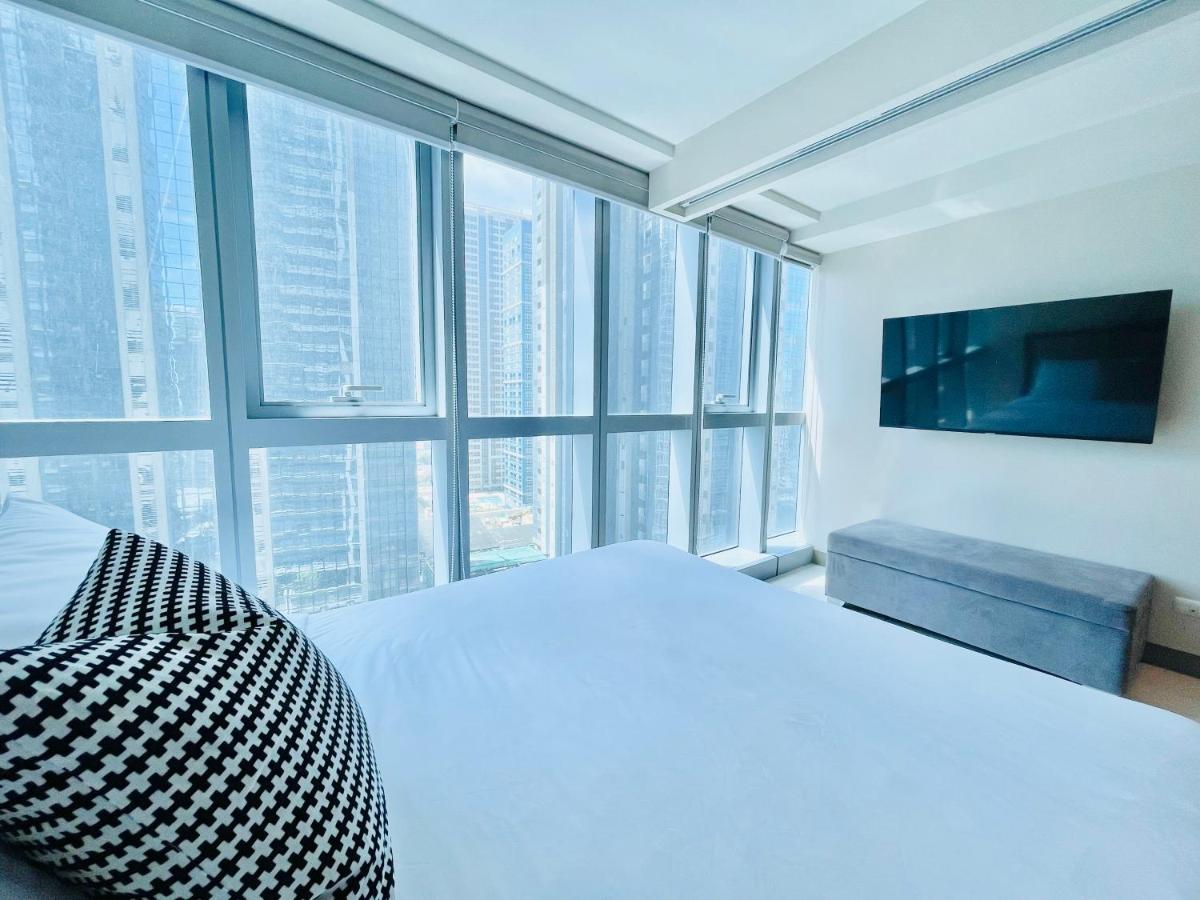 Uptown Parksuites Bgc ตากิก ภายนอก รูปภาพ