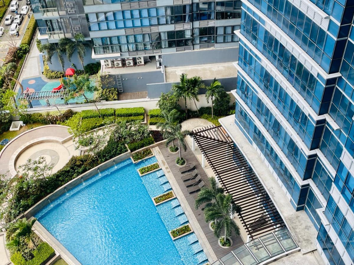 Uptown Parksuites Bgc ตากิก ภายนอก รูปภาพ