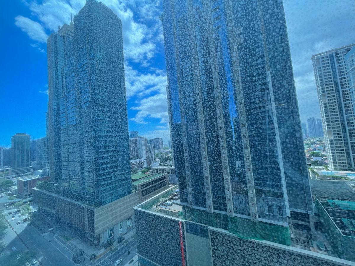 Uptown Parksuites Bgc ตากิก ภายนอก รูปภาพ