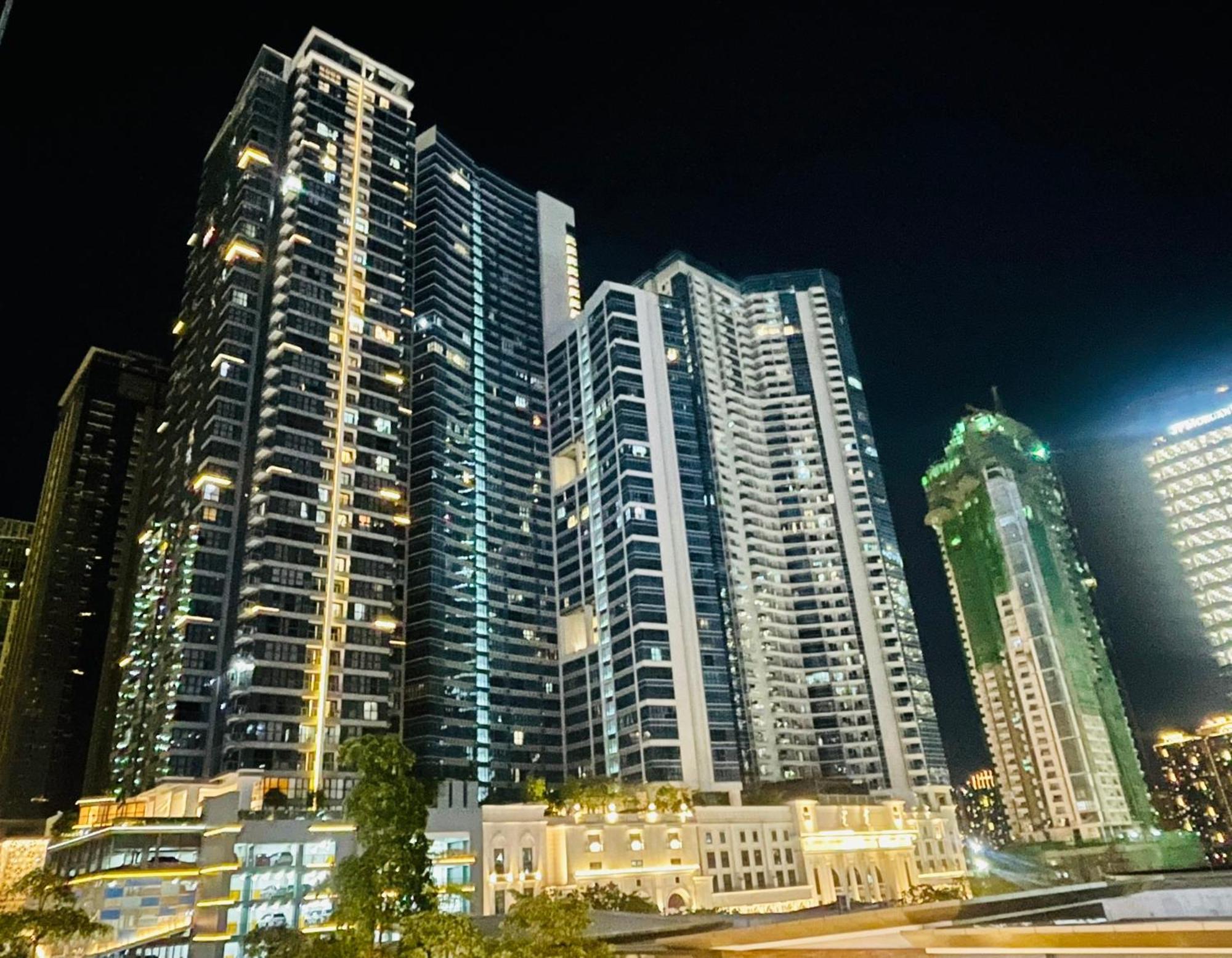 Uptown Parksuites Bgc ตากิก ภายนอก รูปภาพ