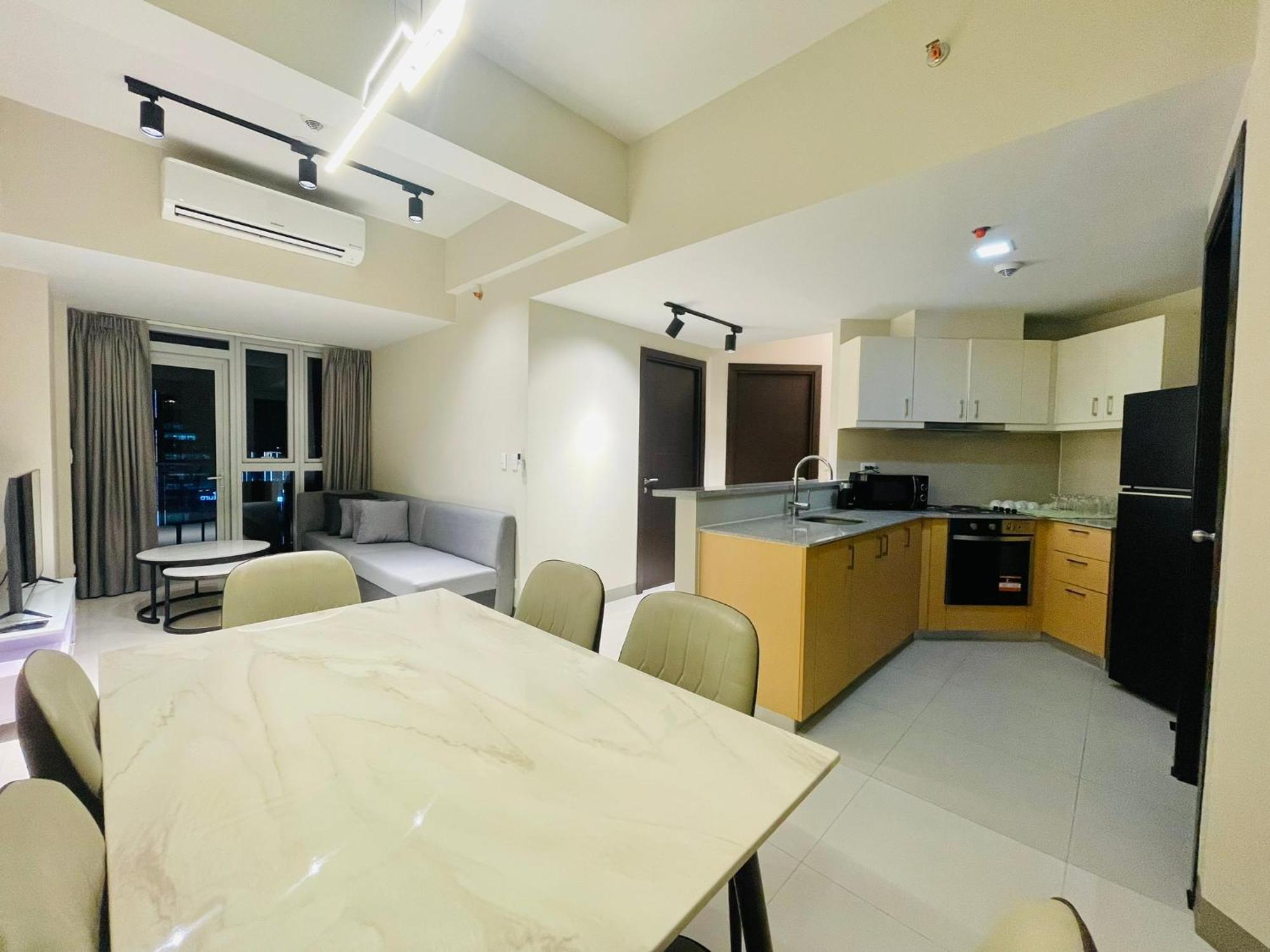Uptown Parksuites Bgc ตากิก ภายนอก รูปภาพ