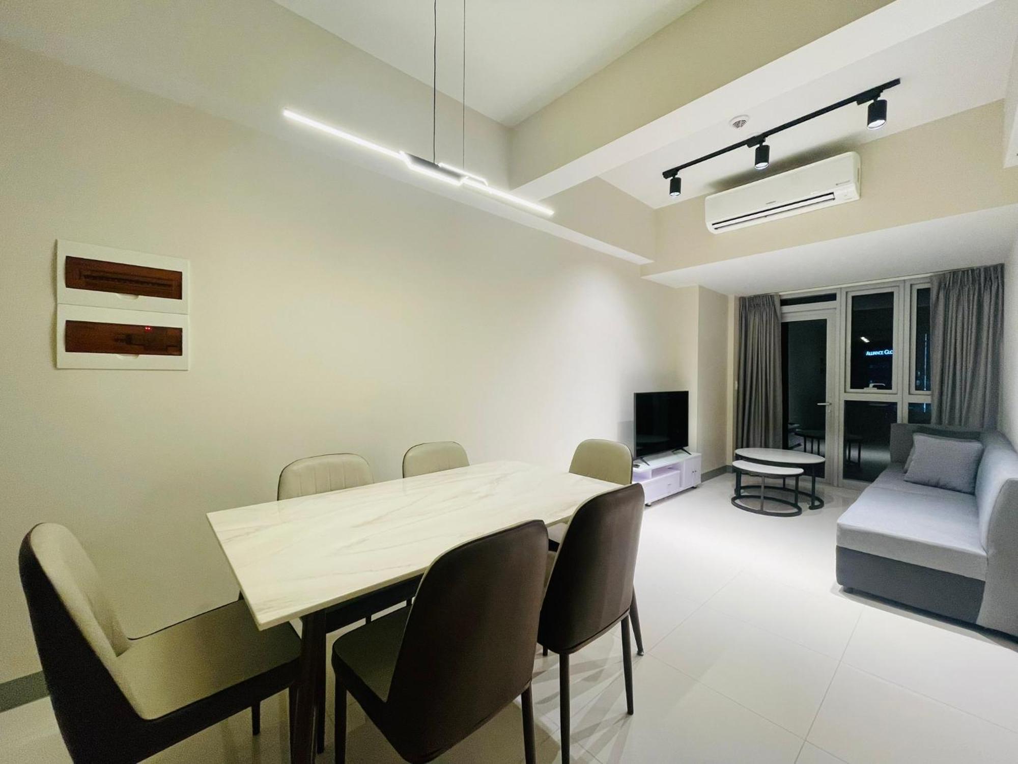 Uptown Parksuites Bgc ตากิก ภายนอก รูปภาพ