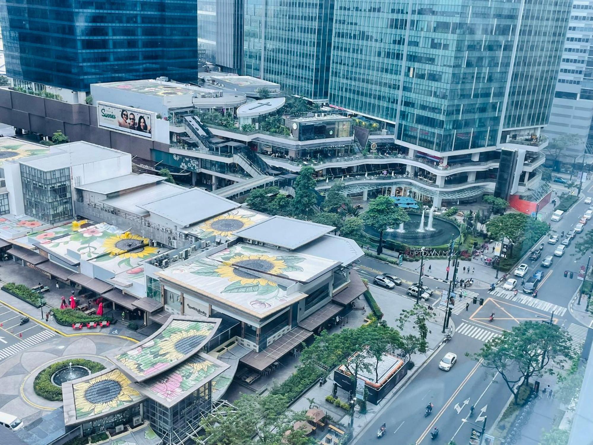 Uptown Parksuites Bgc ตากิก ภายนอก รูปภาพ