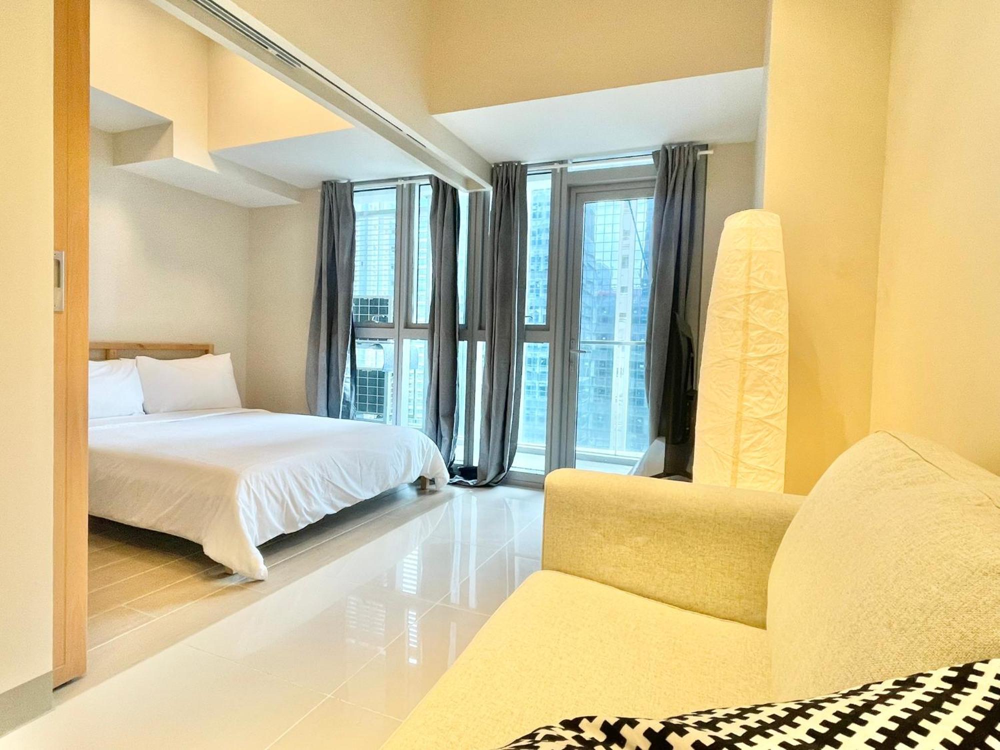 Uptown Parksuites Bgc ตากิก ภายนอก รูปภาพ